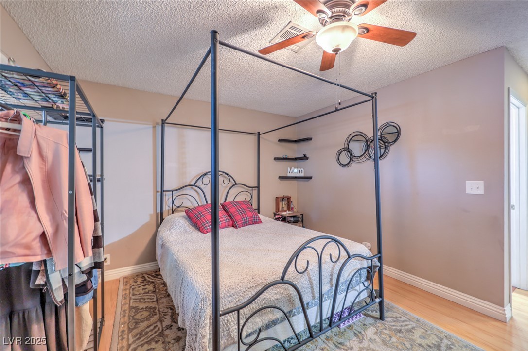 7386 Coffeyville Avenue