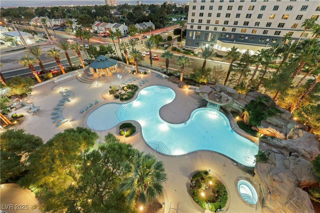 322 Karen Avenue 608