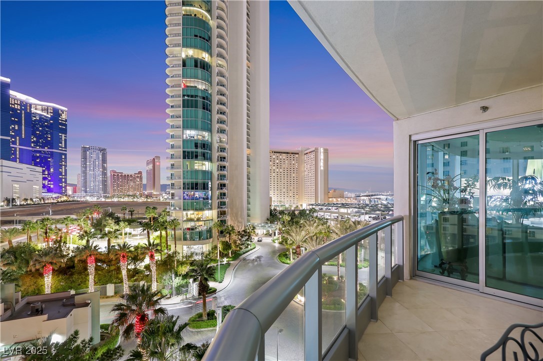 322 Karen Avenue 608