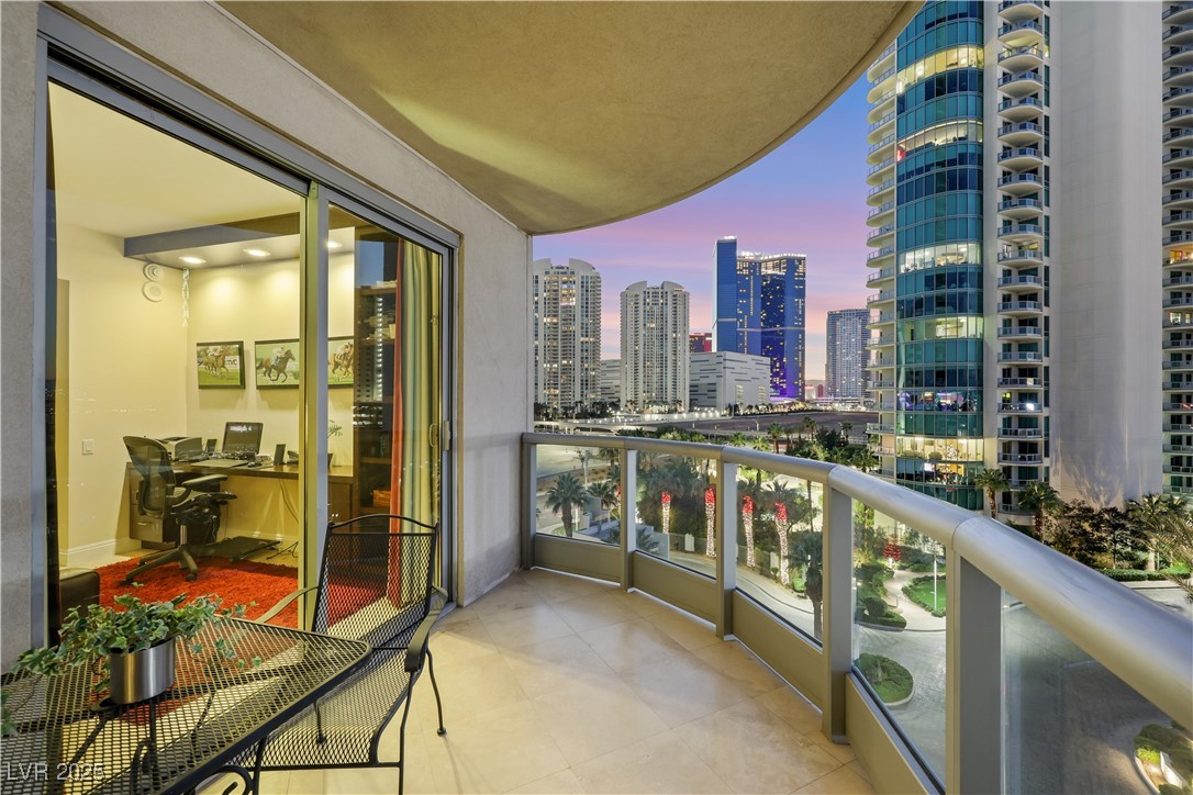 322 Karen Avenue 608