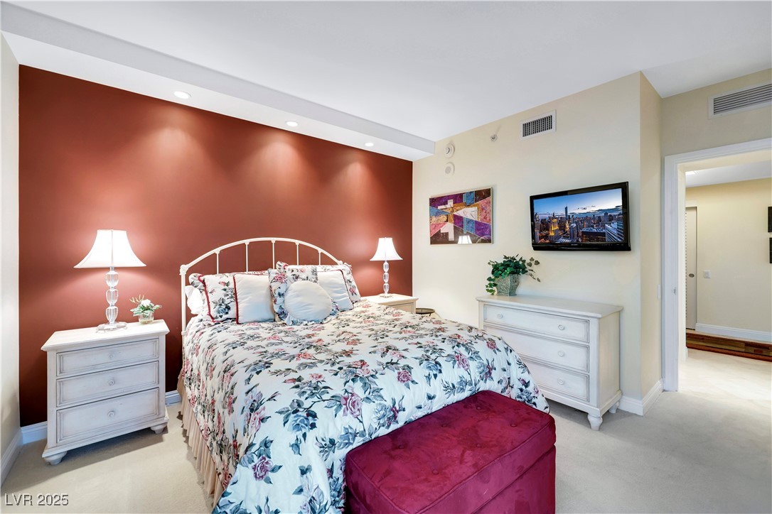 322 Karen Avenue 608