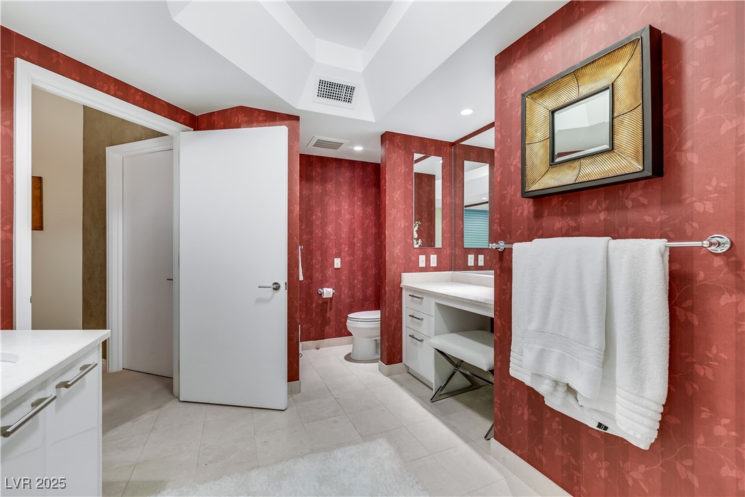 322 Karen Avenue 608