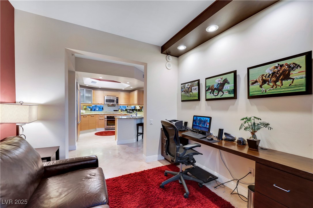 322 Karen Avenue 608