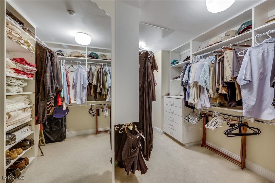 322 Karen Avenue 608