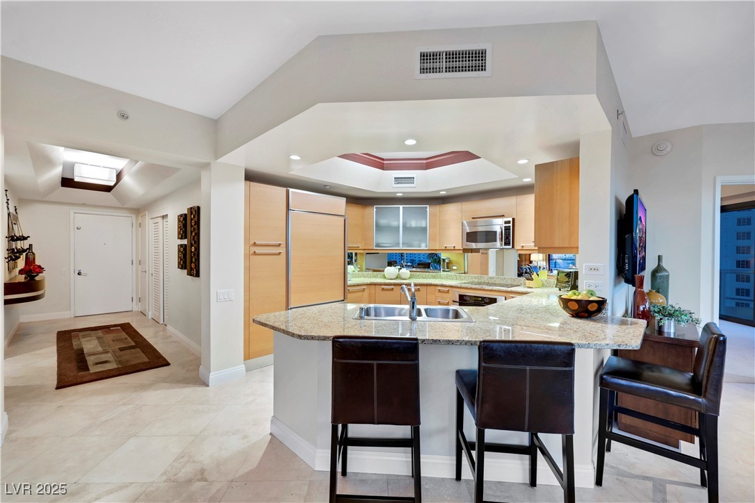 322 Karen Avenue 608