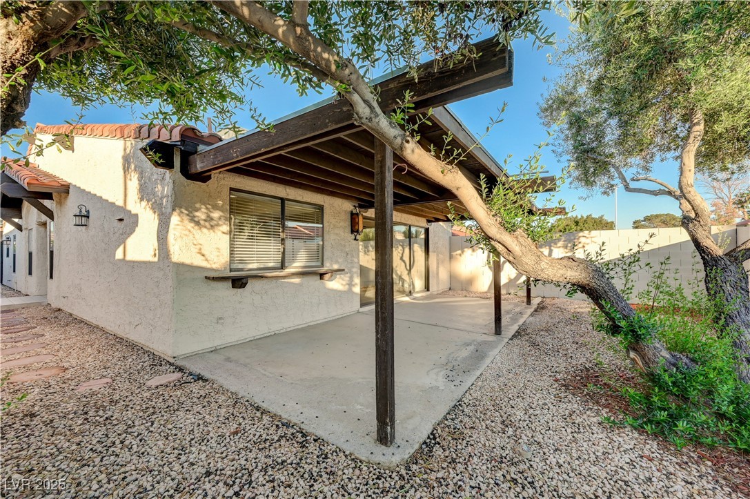 2499 Swan Lane