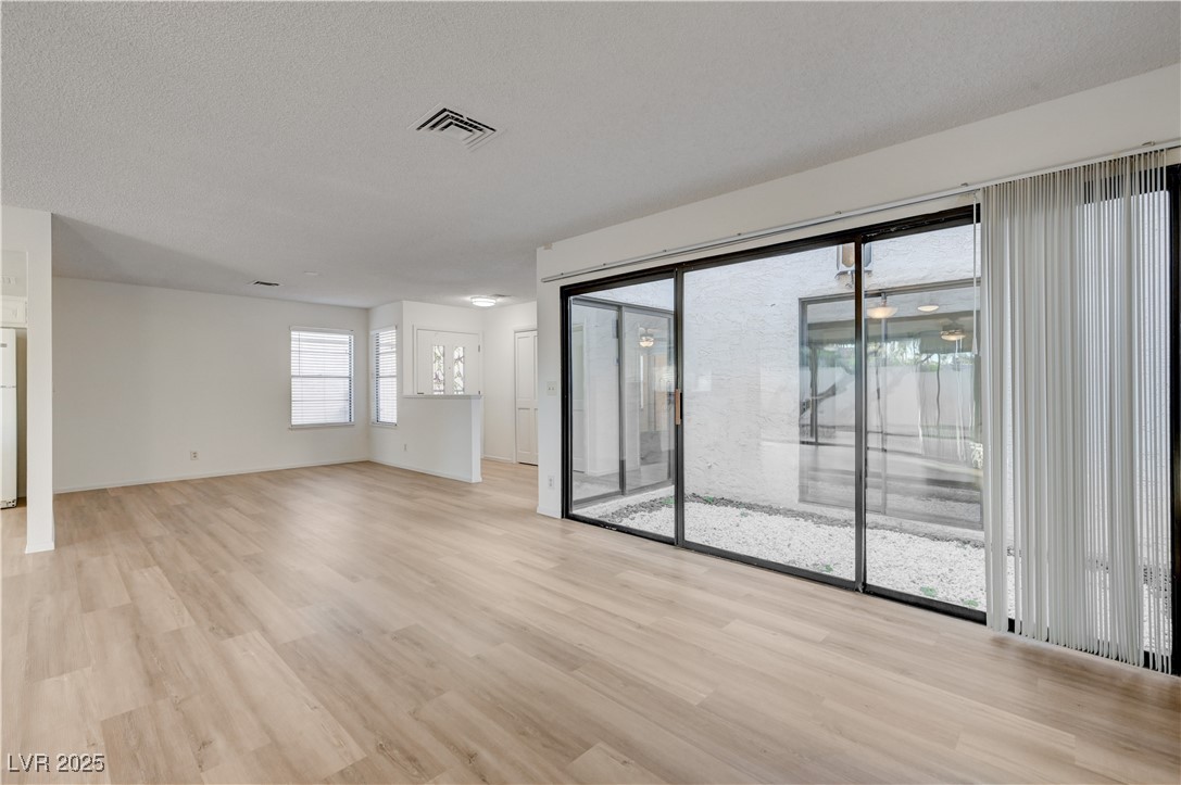 2499 Swan Lane