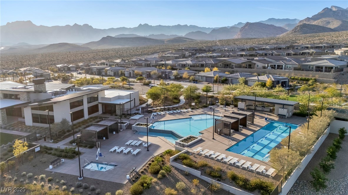 12468 Primrose Grove Lane