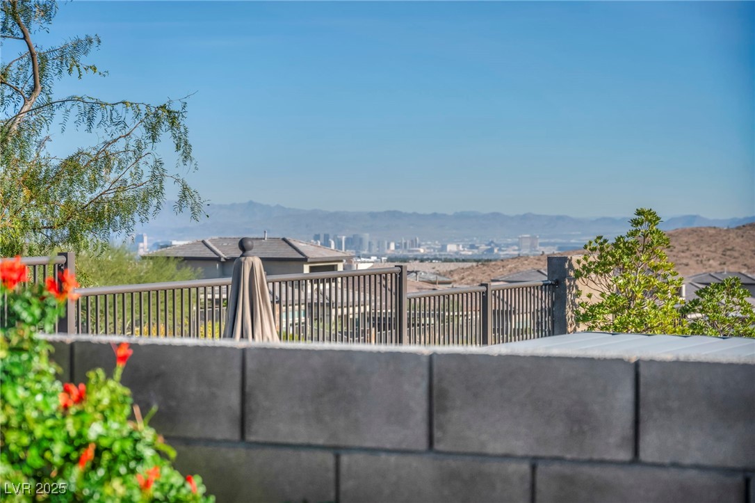 12468 Primrose Grove Lane