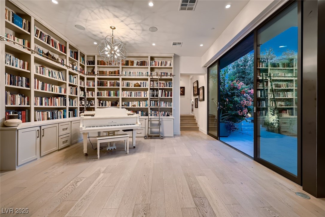 1228 Starview Peak Court