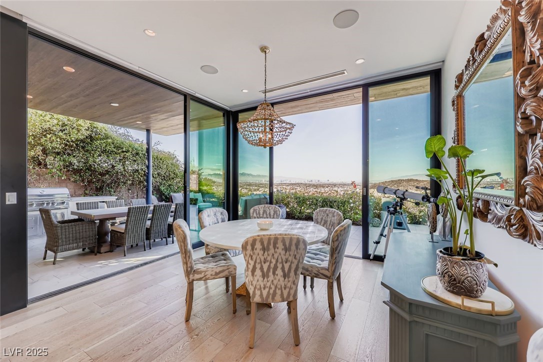 1228 Starview Peak Court