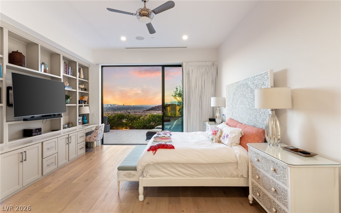 1228 Starview Peak Court