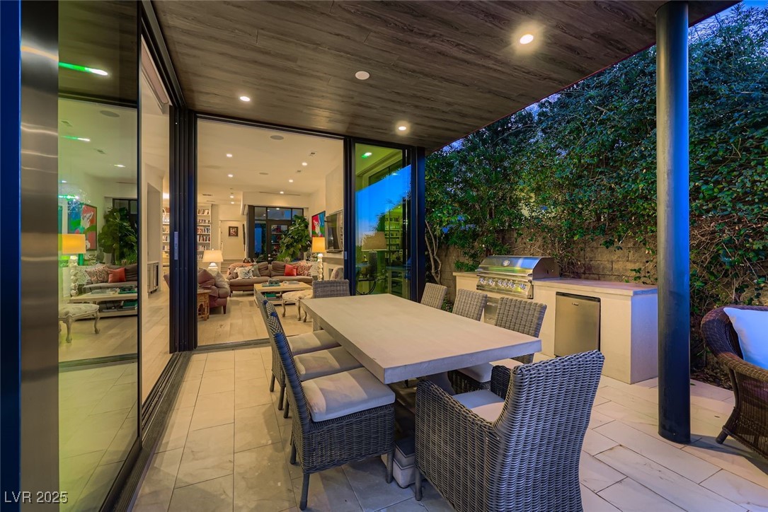 1228 Starview Peak Court