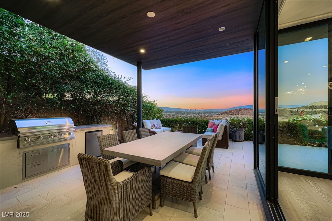 1228 Starview Peak Court