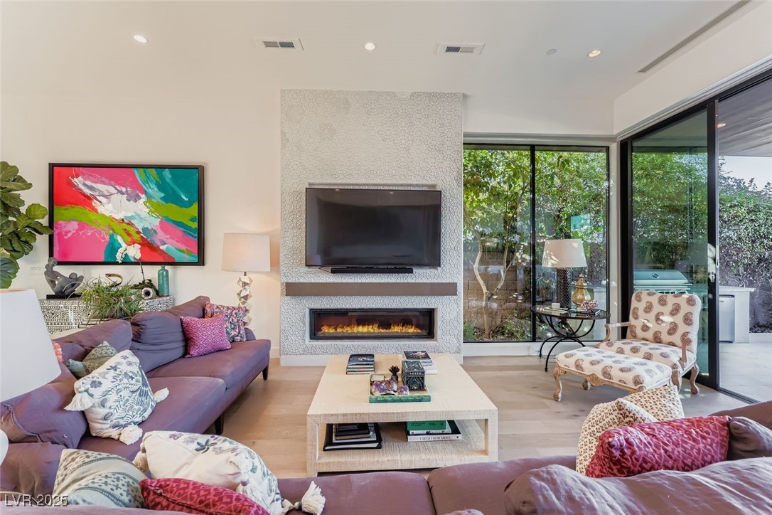 1228 Starview Peak Court