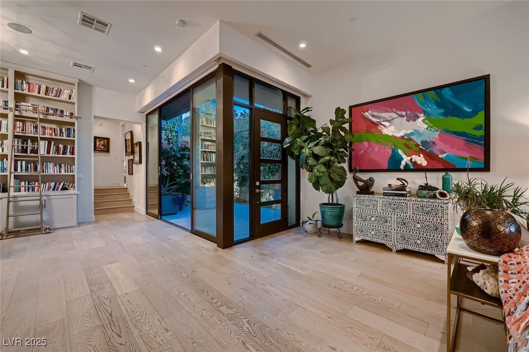 1228 Starview Peak Court