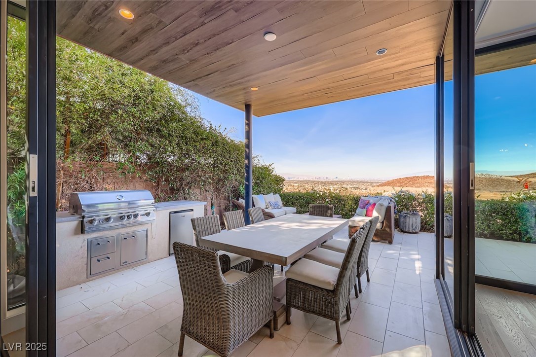 1228 Starview Peak Court