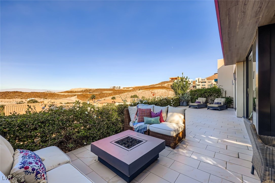 1228 Starview Peak Court