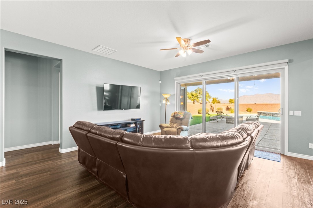 6390 Painted Creek Street