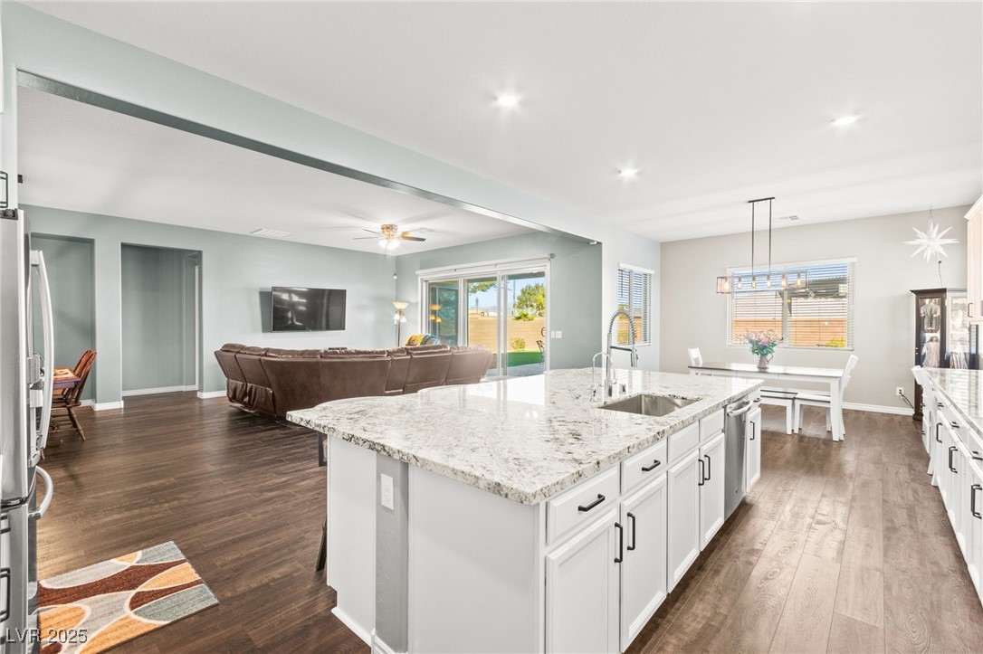 6390 Painted Creek Street