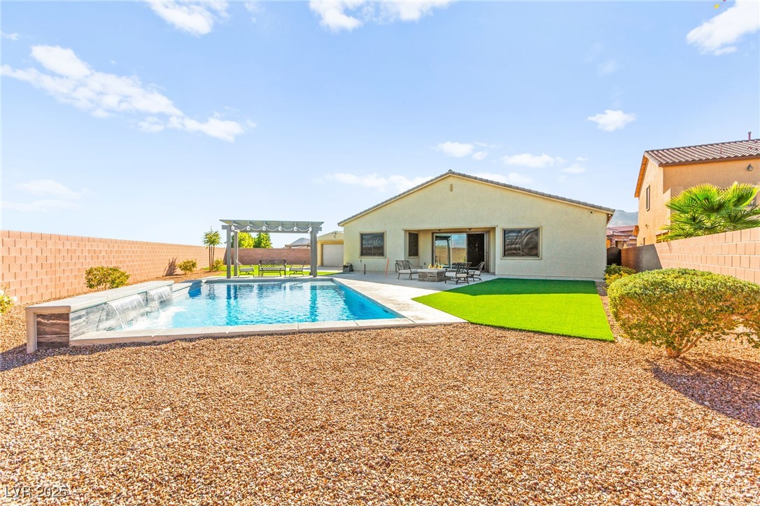 6390 Painted Creek Street