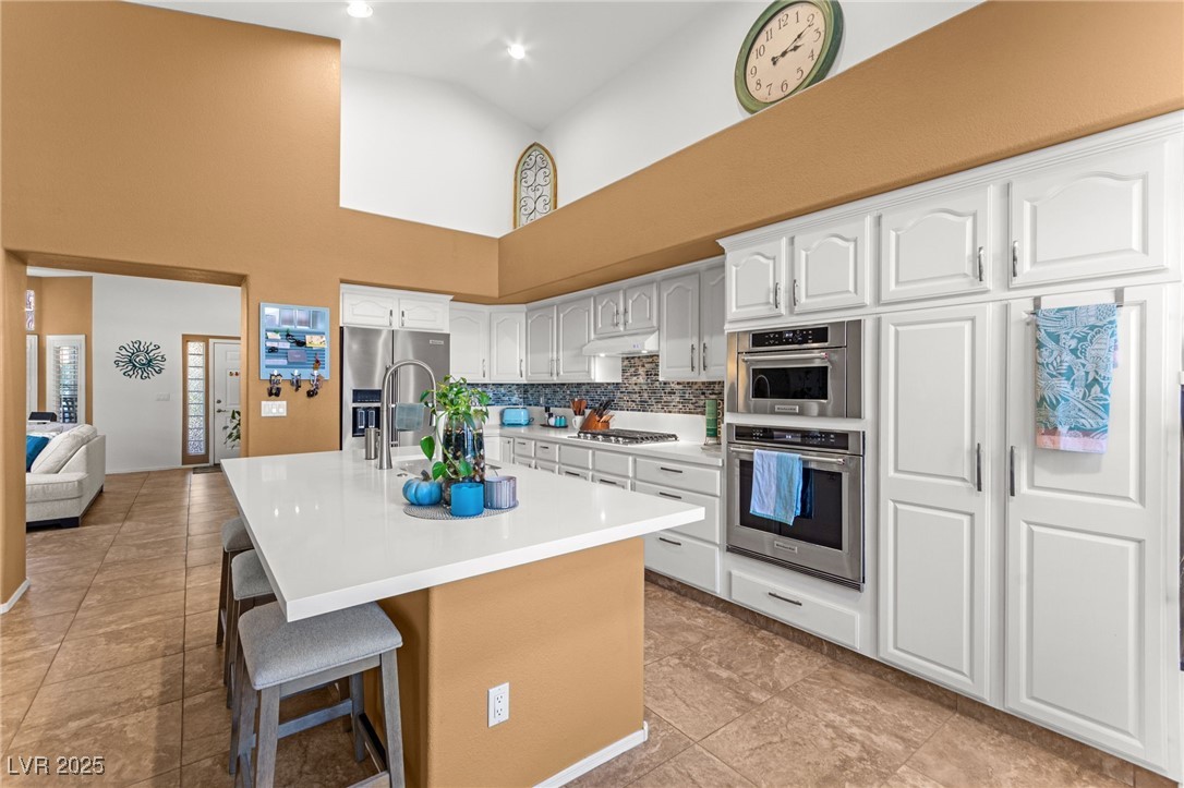 8208 Sedona Sunrise Drive