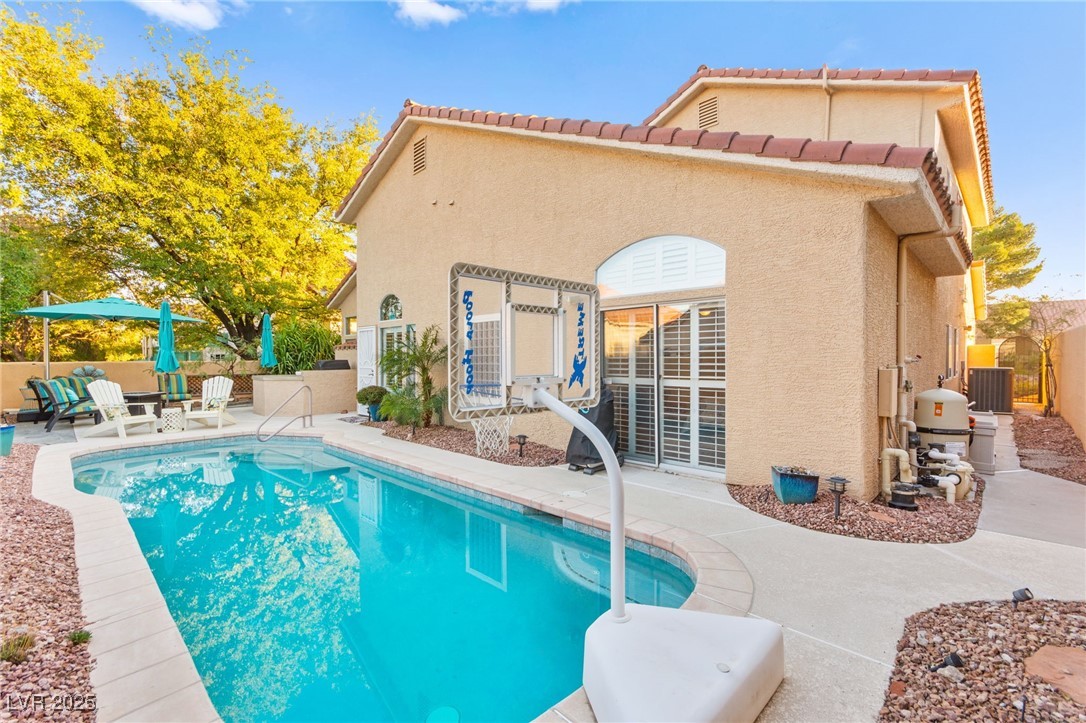 8208 Sedona Sunrise Drive