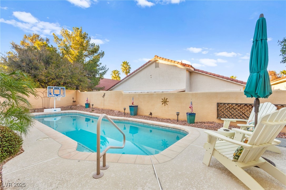 8208 Sedona Sunrise Drive