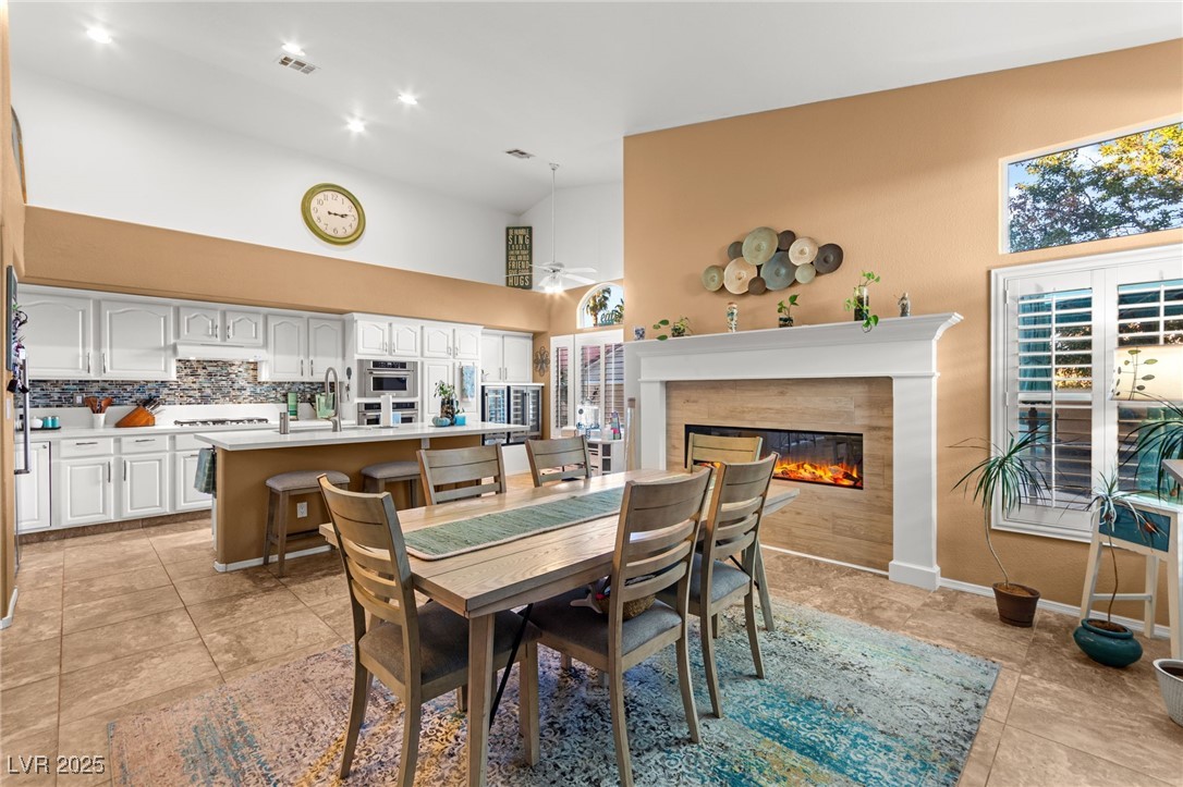 8208 Sedona Sunrise Drive