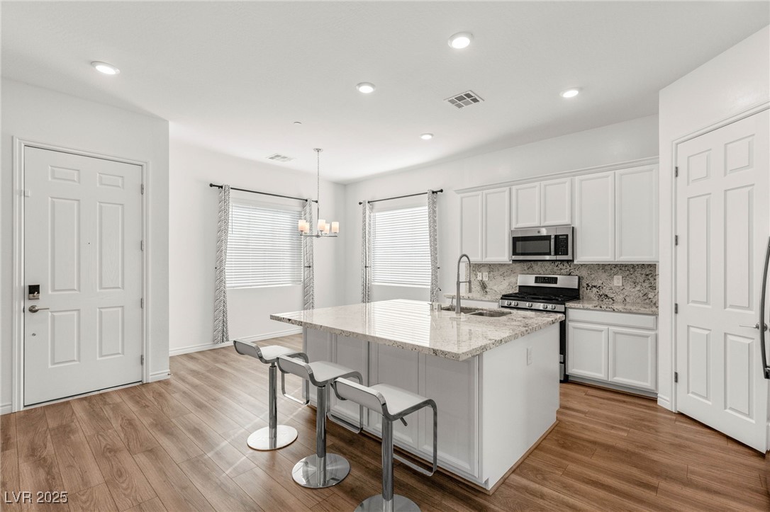 209 Bellini Peak Avenue