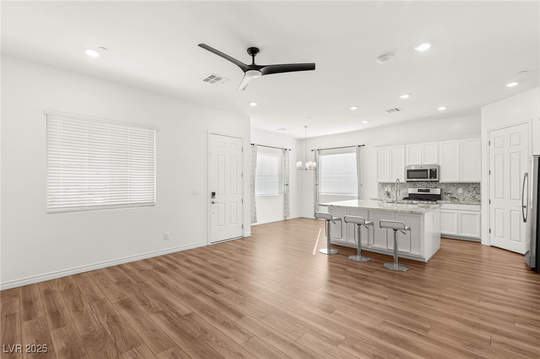 209 Bellini Peak Avenue