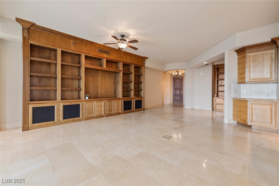 9103 Alta Drive 207