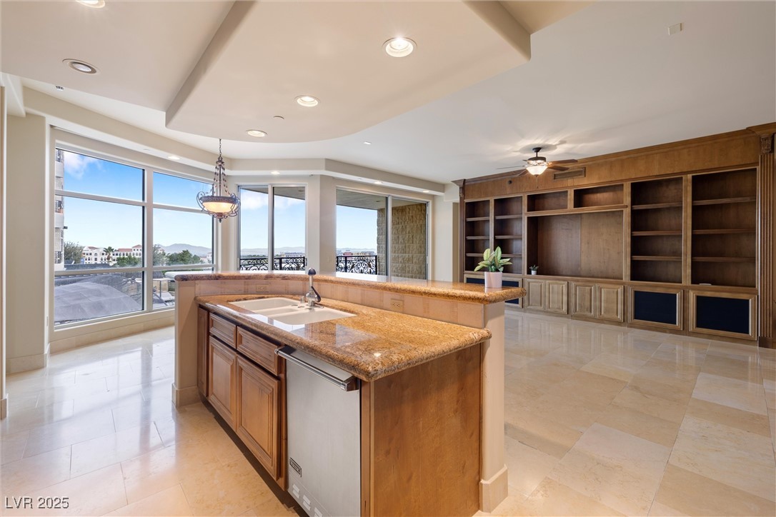 9103 Alta Drive 207