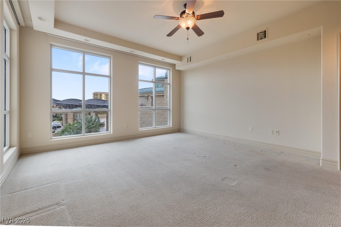 9103 Alta Drive 207