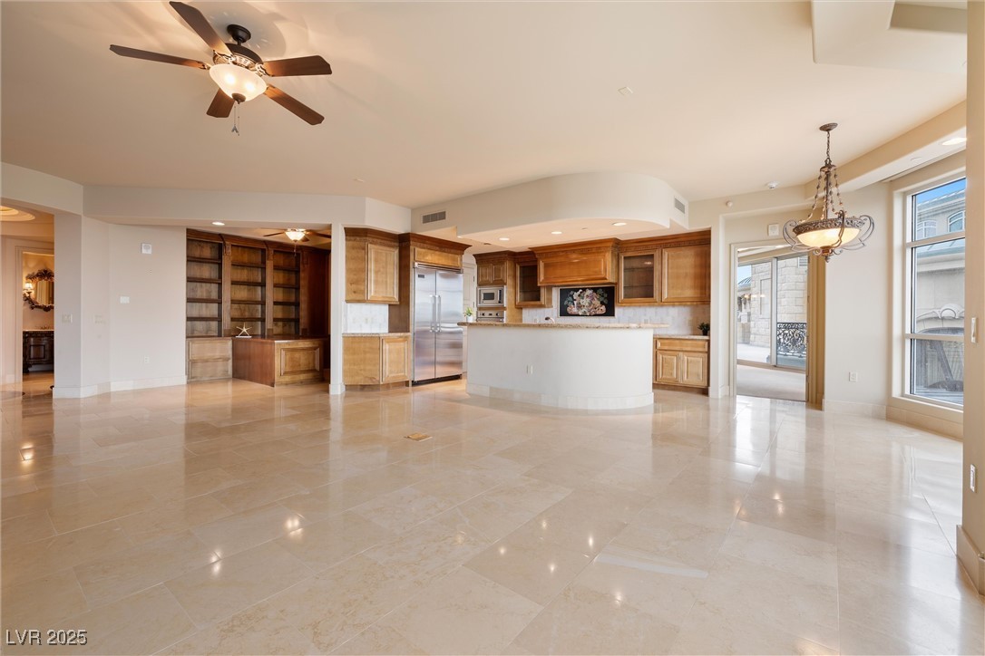 9103 Alta Drive 207