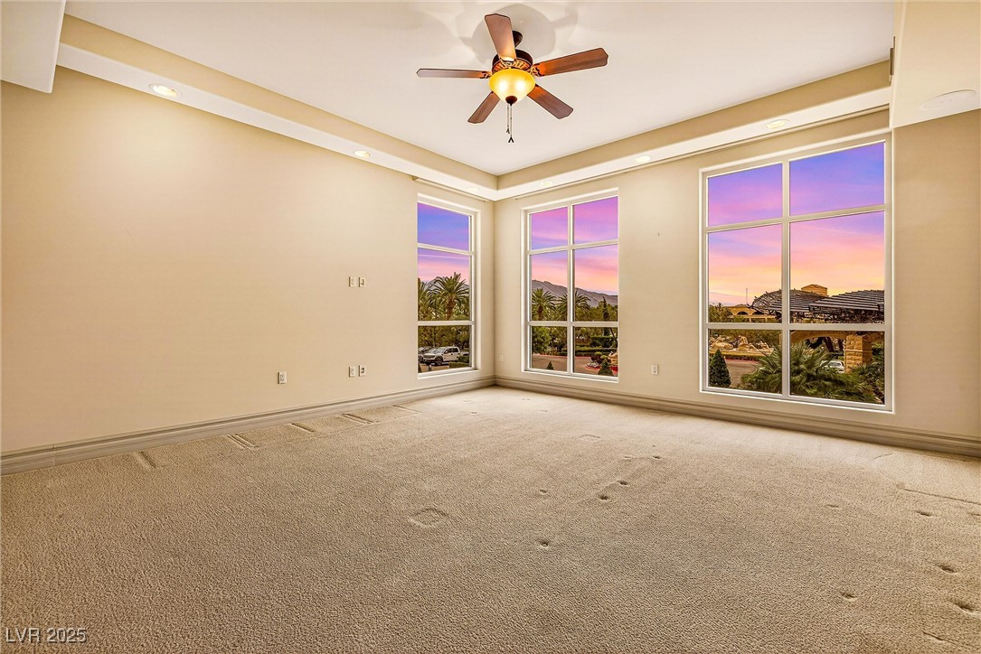 9103 Alta Drive 207