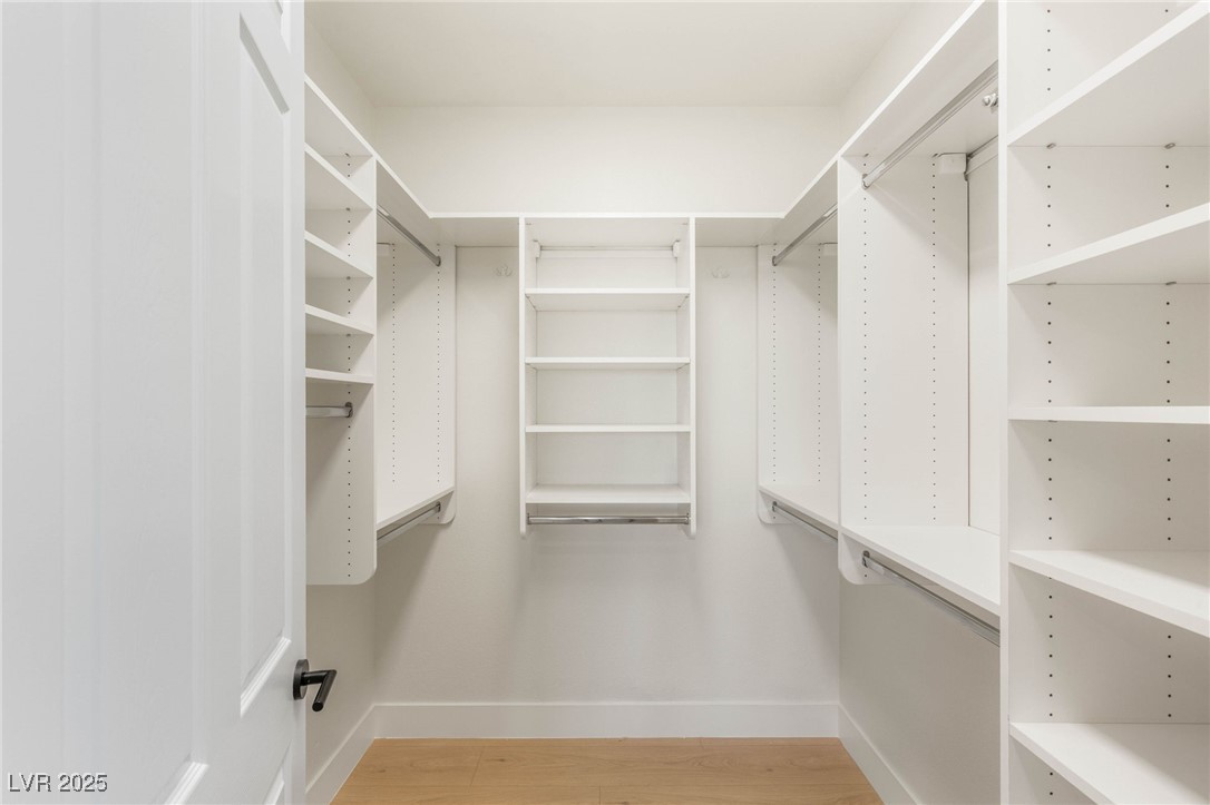 4754 Riva De Romanza Street