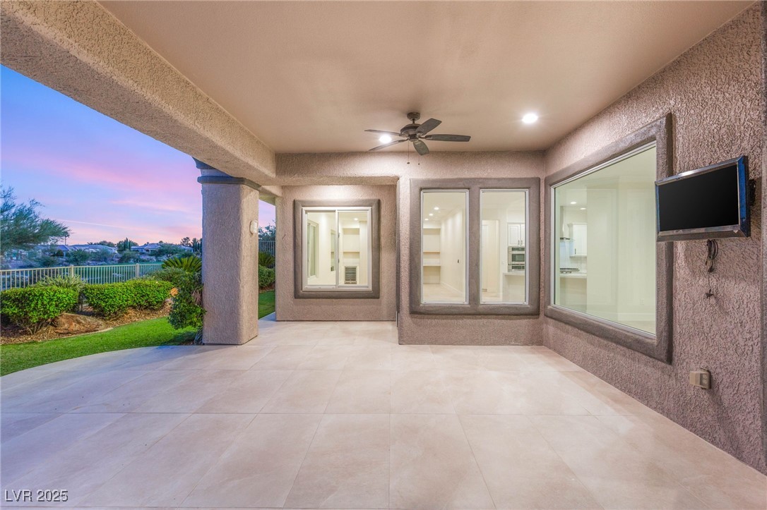 4754 Riva De Romanza Street