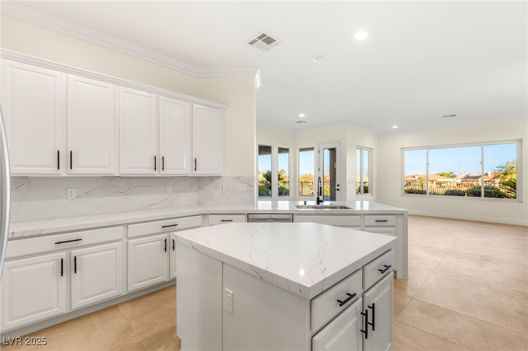 4754 Riva De Romanza Street