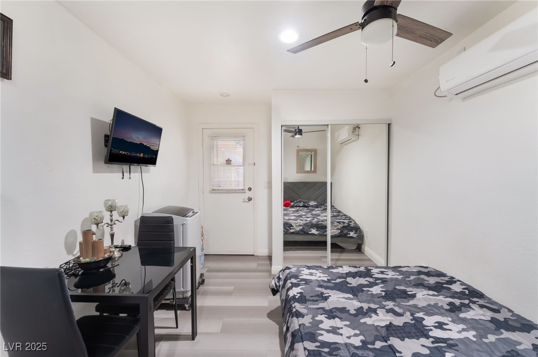 5286 Treasure Avenue