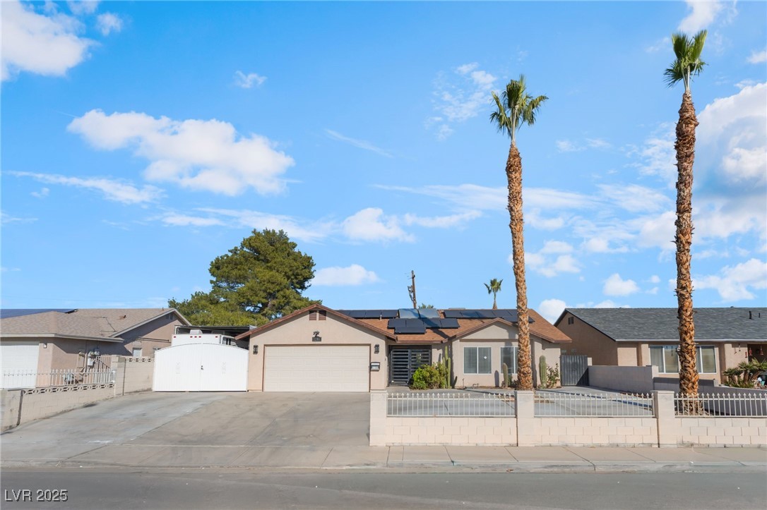 5286 Treasure Avenue