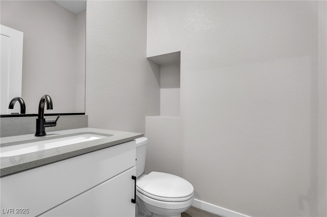 9276 Desert Pearl Avenue