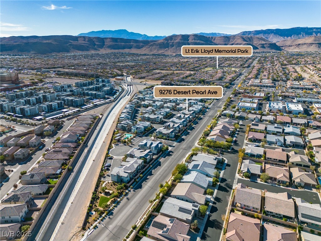9276 Desert Pearl Avenue