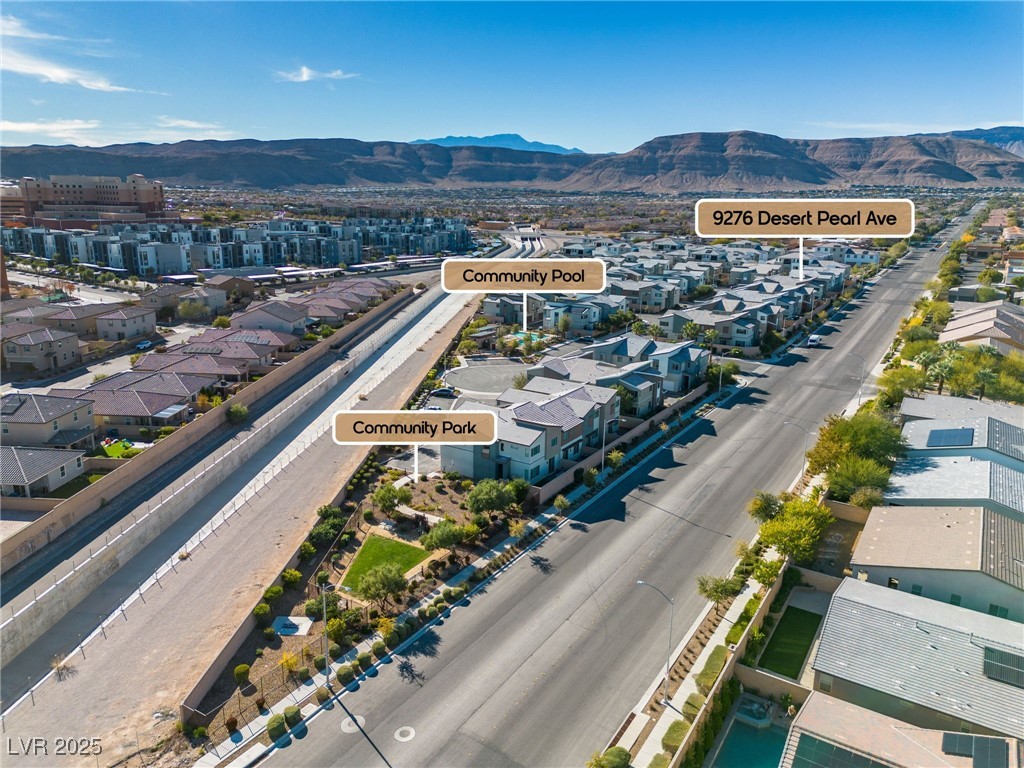 9276 Desert Pearl Avenue