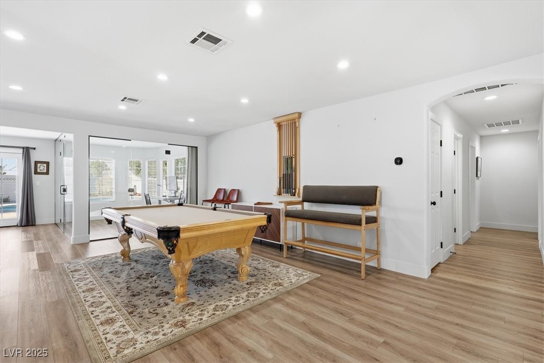 2177 Mohawk Street