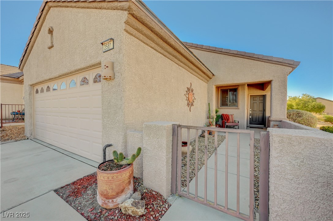 2581 Icy Moon Street