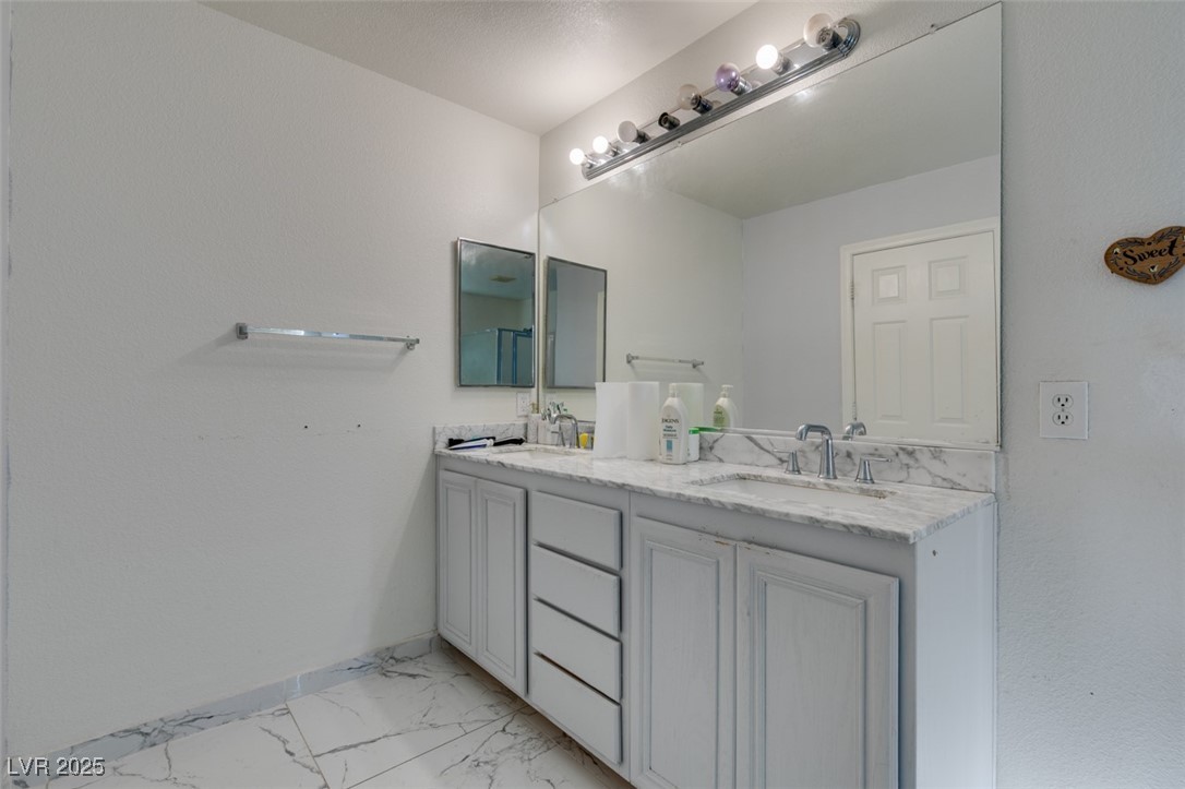 5842 Pueblo Canyon Avenue