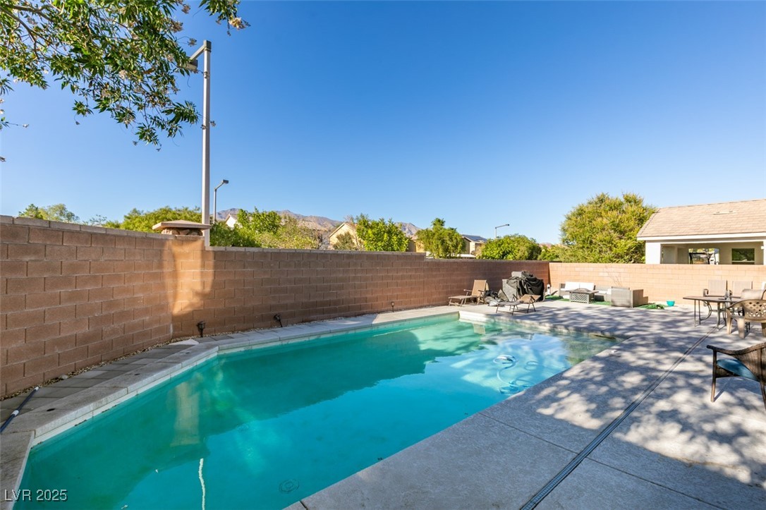 5842 Pueblo Canyon Avenue