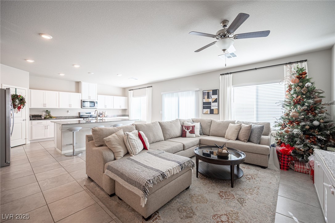 9889 Magnus Court