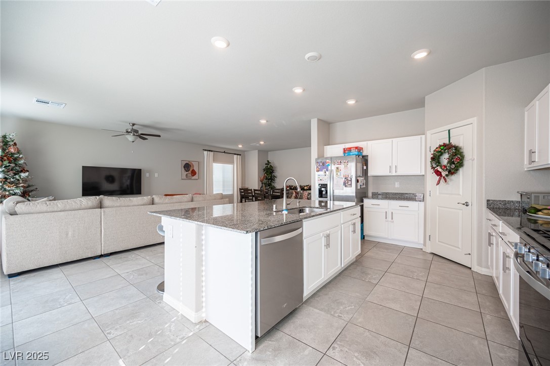 9889 Magnus Court